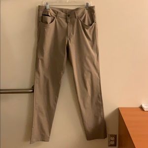Lululemon Khacki ABC Pants size 34